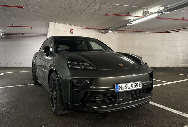 Porsche Macan EV GTS