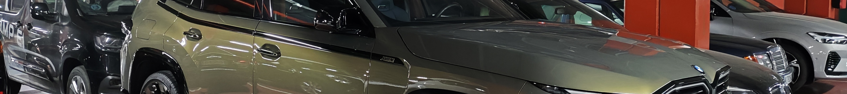 BMW XM G09