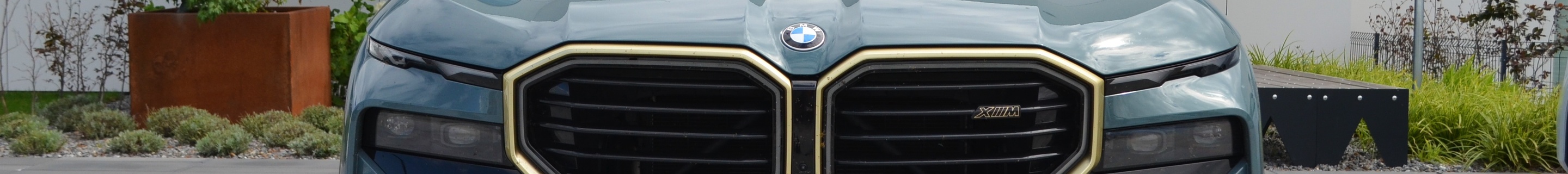 BMW XM G09