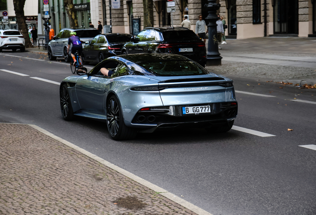 Aston Martin DBS Superleggera