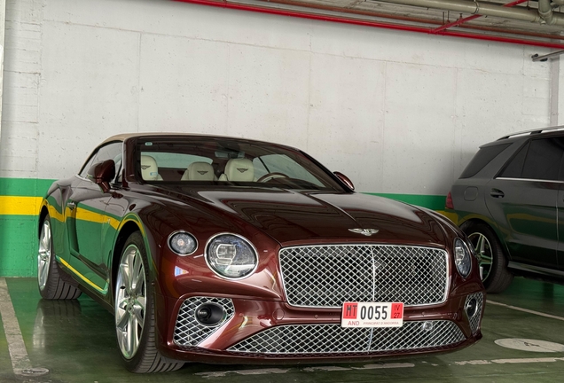Bentley Continental GTC 2019