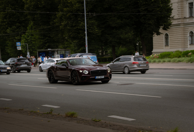 Bentley Continental GTC V8 S 2023