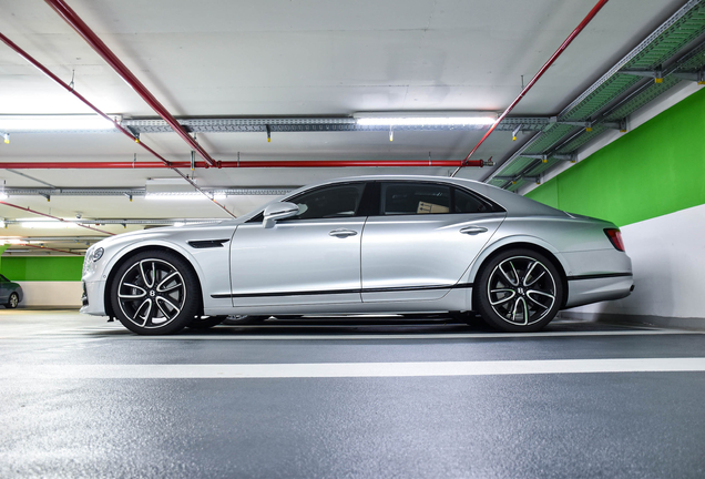 Bentley Flying Spur V8 2021