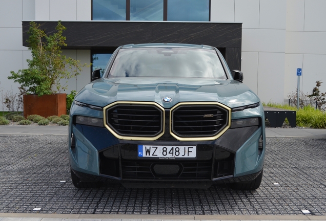 BMW XM G09