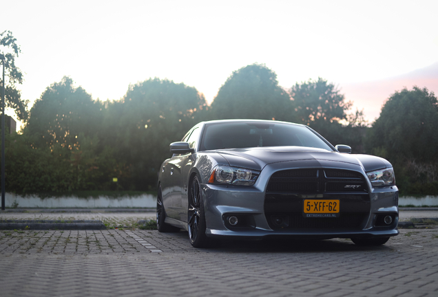 Dodge Charger SRT-8 2012