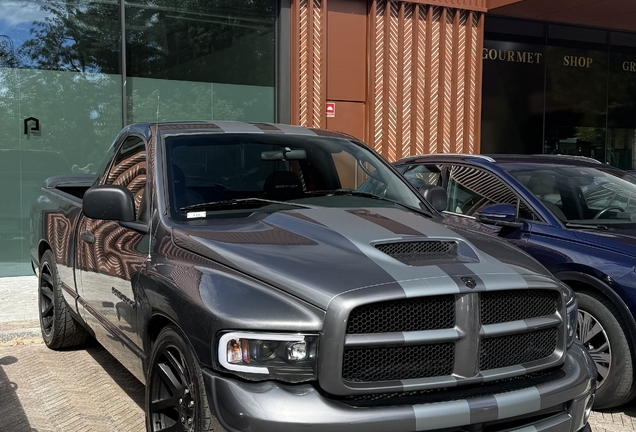 Dodge RAM SRT-10