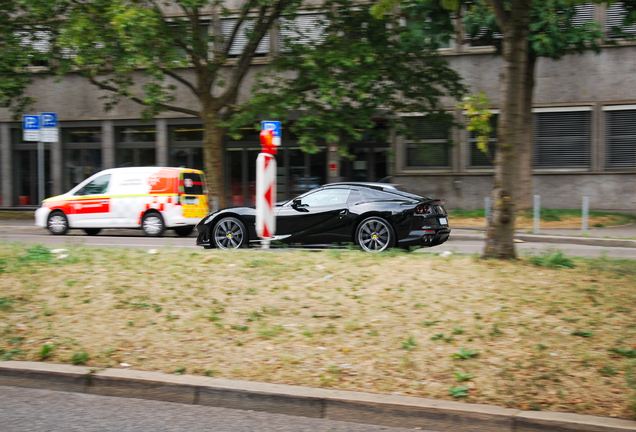Ferrari 812 GTS