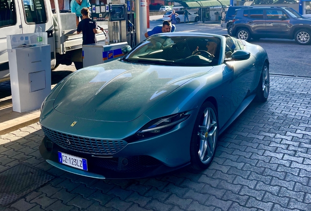 Ferrari Roma Spider