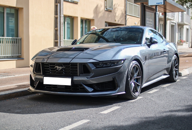 Ford Mustang Dark Horse 2024