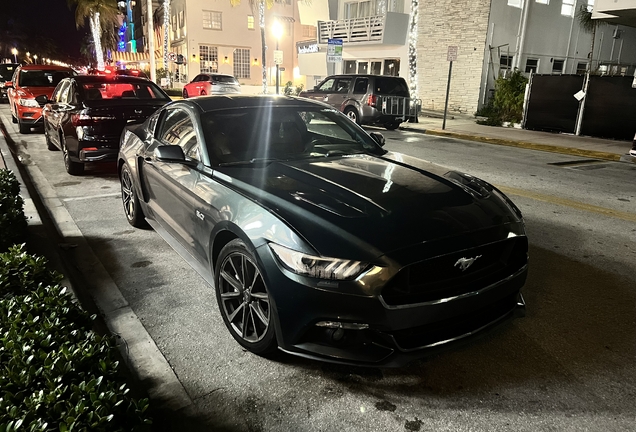 Ford Mustang GT 2015