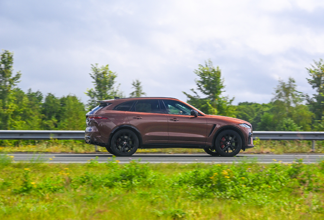 Jaguar F-PACE SVR 2021