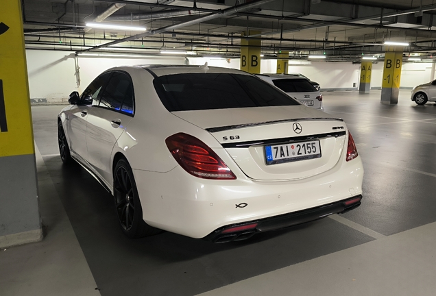 Mercedes-Benz S 63 AMG V222