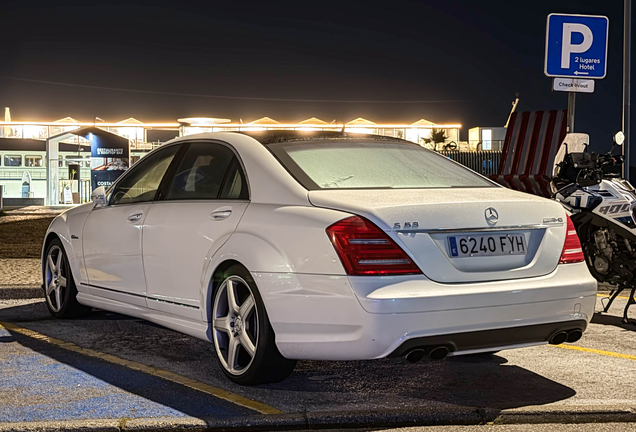 Mercedes-Benz S 63 AMG W221