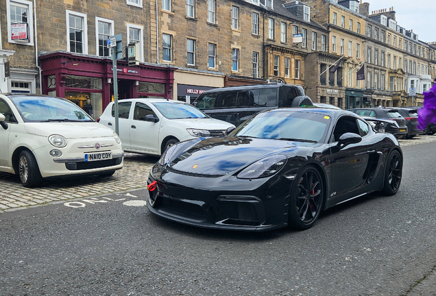 Porsche 718 Cayman GT4