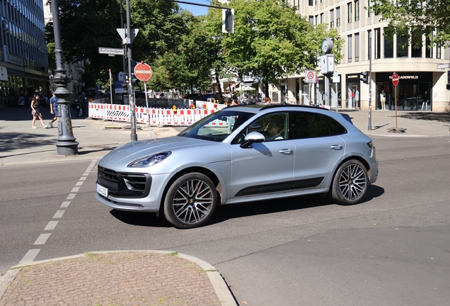 Porsche 95B Macan GTS MkIII
