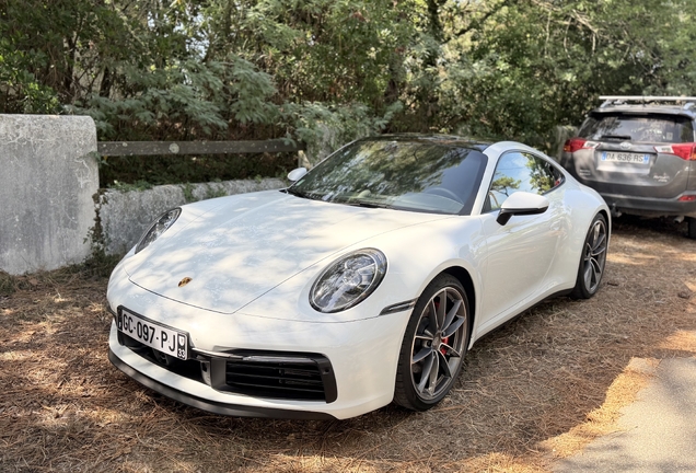 Porsche 992 Carrera 4S MkI