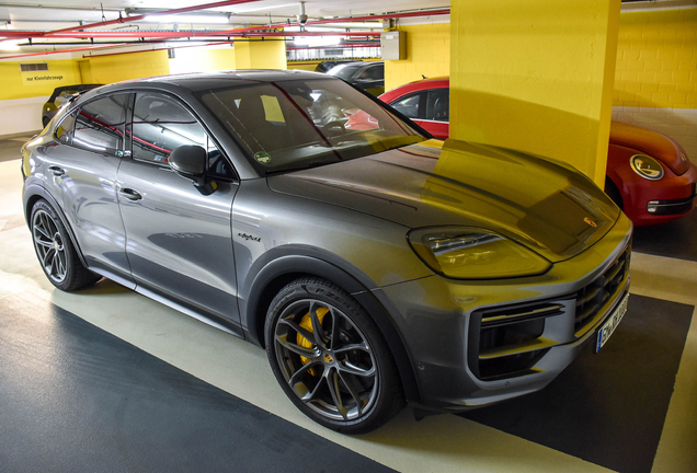 Porsche Cayenne Coupé Turbo E-Hybrid