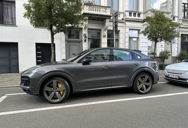 Porsche Cayenne Coupé Turbo S E-Hybrid