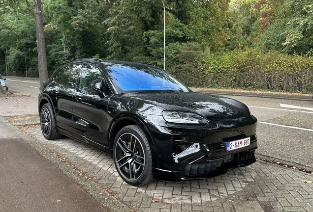 Porsche Cayenne Turbo Electric