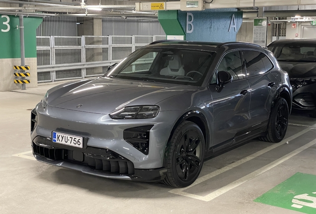 Porsche Cayenne Turbo Electric