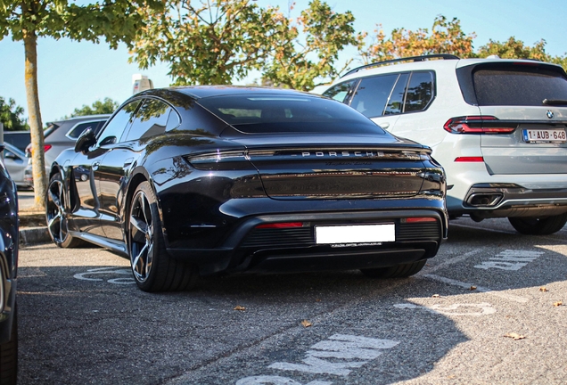 Porsche Taycan Turbo MkI