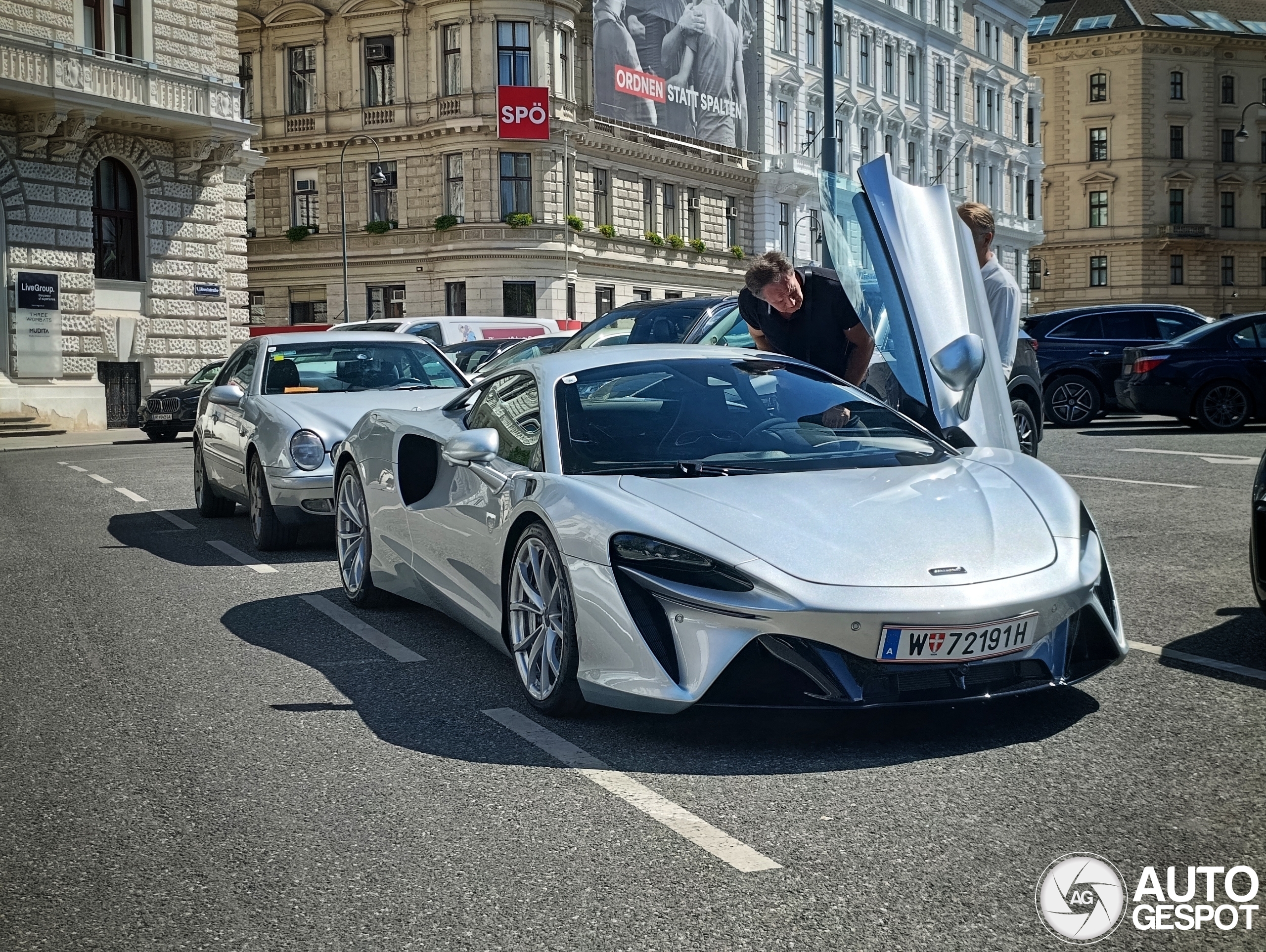 McLaren Artura