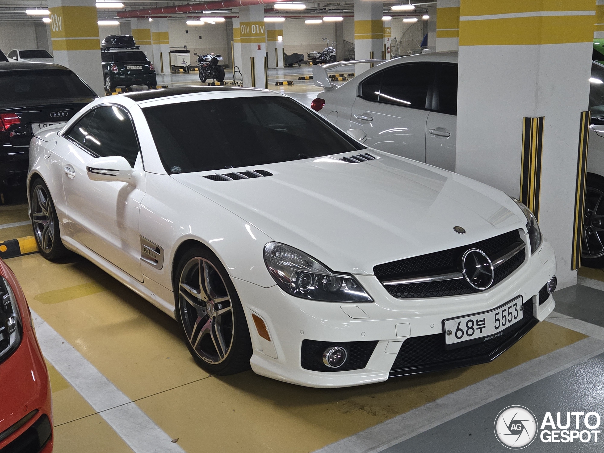 Mercedes-Benz SL 63 AMG