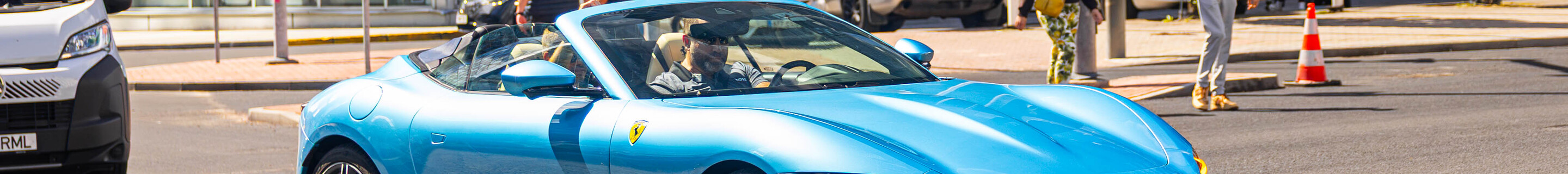 Ferrari Roma Spider