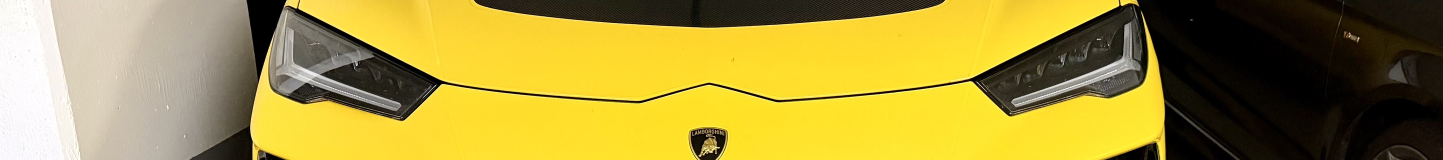 Lamborghini Urus Performante