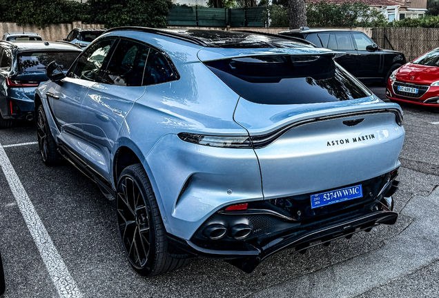 Aston Martin DBX707