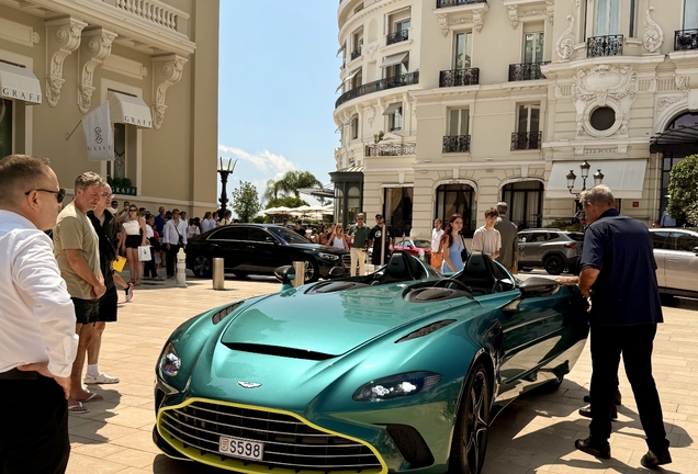 Aston Martin V12 Speedster