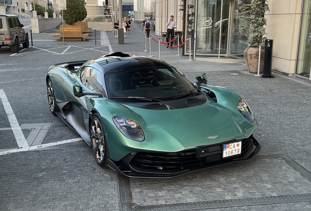 Aston Martin Valhalla