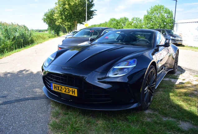 Aston Martin Vantage 2024