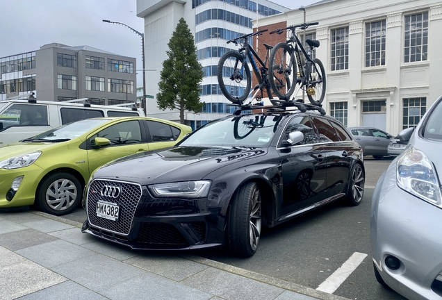 Audi RS4 Avant B8