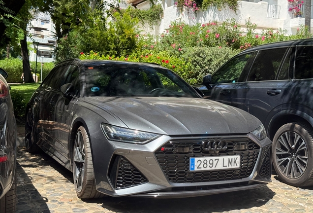 Audi RS6 Avant C8