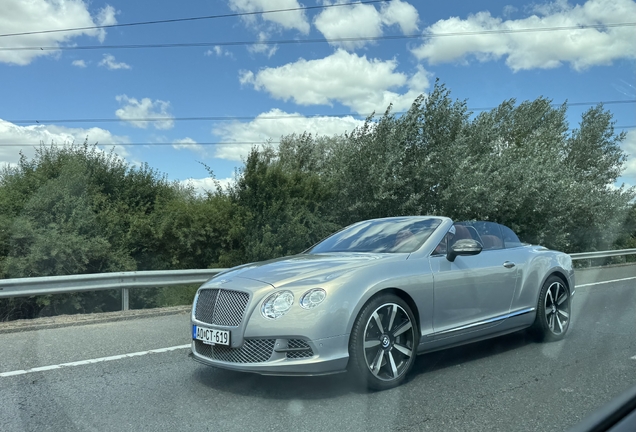 Bentley Continental GTC 2012