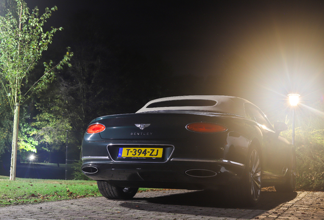 Bentley Continental GTC Speed 2021