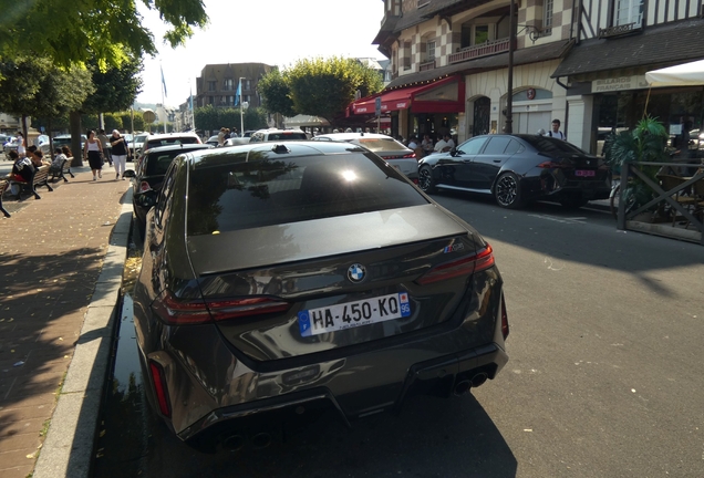 BMW M5 G90