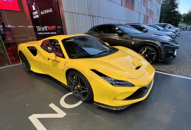 Ferrari F8 Spider