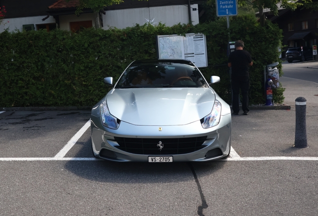 Ferrari FF