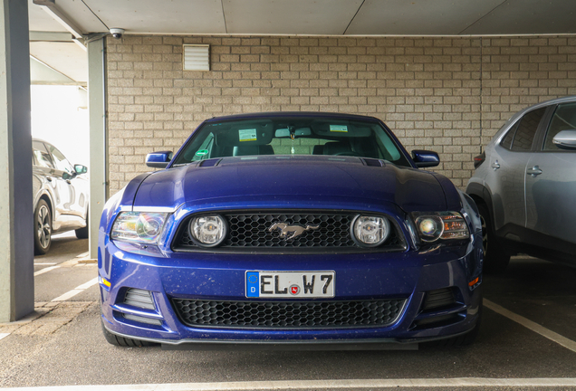 Ford Mustang GT Convertible 2013