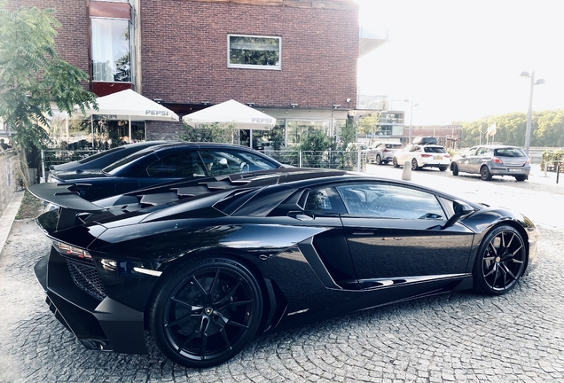 Lamborghini Aventador LP750-4 SuperVeloce