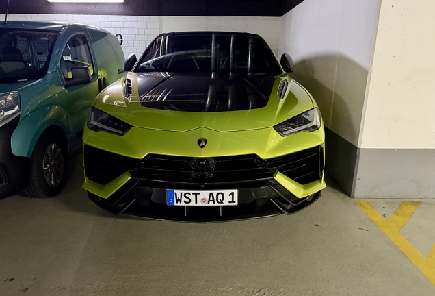 Lamborghini Urus Performante