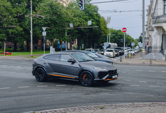 Lamborghini Urus SE