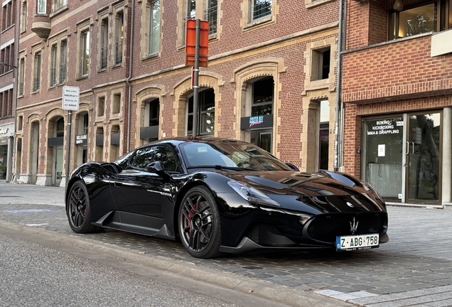 Maserati MC20