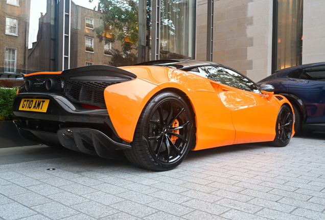 McLaren Artura Spider