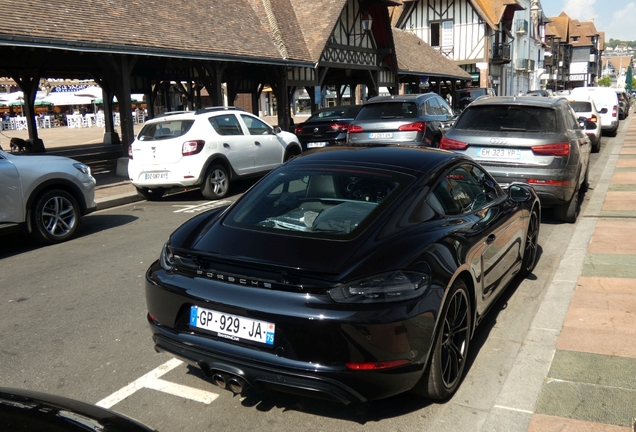Porsche 718 Cayman GTS