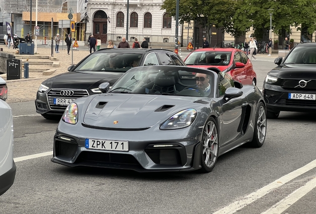 Porsche 718 Spyder RS