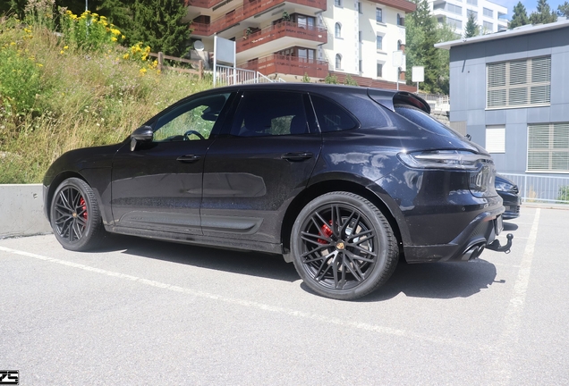 Porsche 95B Macan GTS MkIII