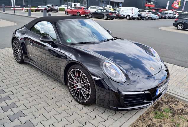 Porsche 991 Carrera 4S Cabriolet MkII